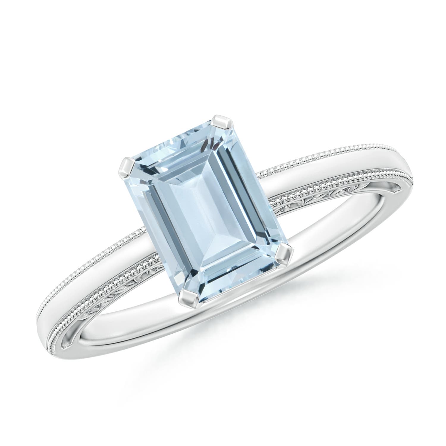 A - Aquamarine / 1.35 CT / 14 KT White Gold