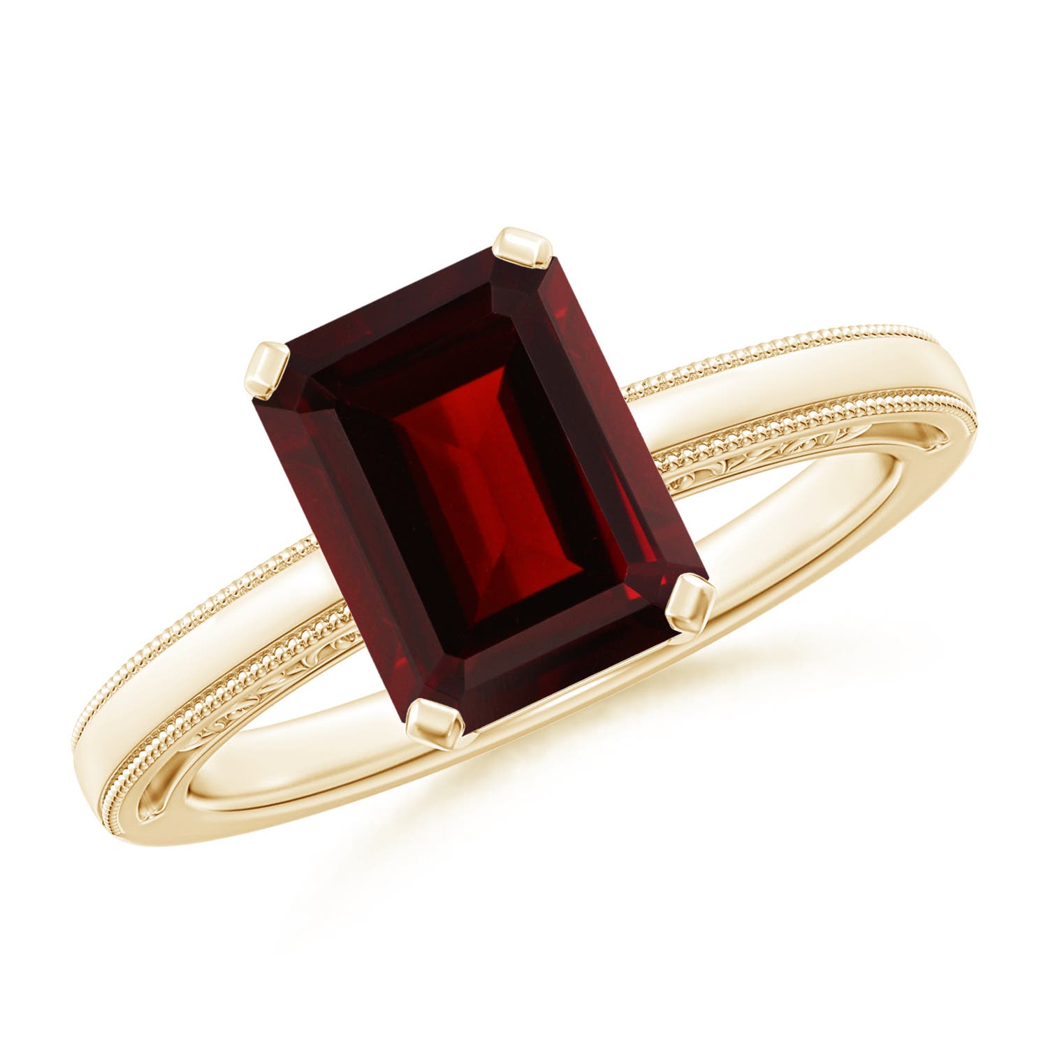 AA - Garnet / 2.8 CT / 14 KT Yellow Gold