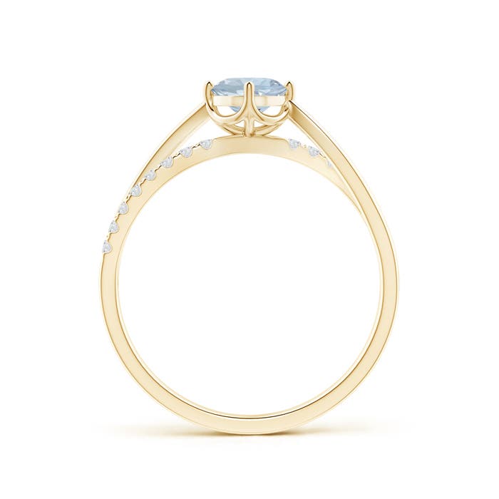 A - Aquamarine / 0.53 CT / 14 KT Yellow Gold