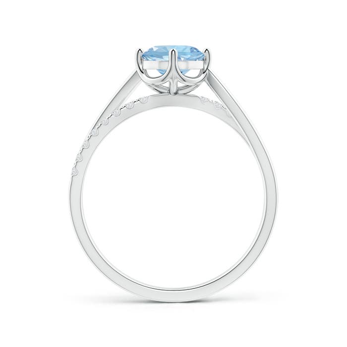 AAA - Aquamarine / 0.85 CT / 14 KT White Gold