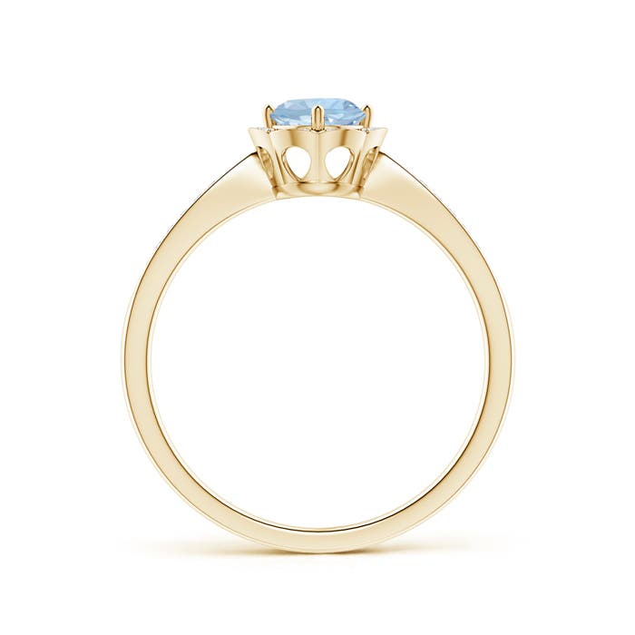 AA - Aquamarine / 0.5 CT / 14 KT Yellow Gold