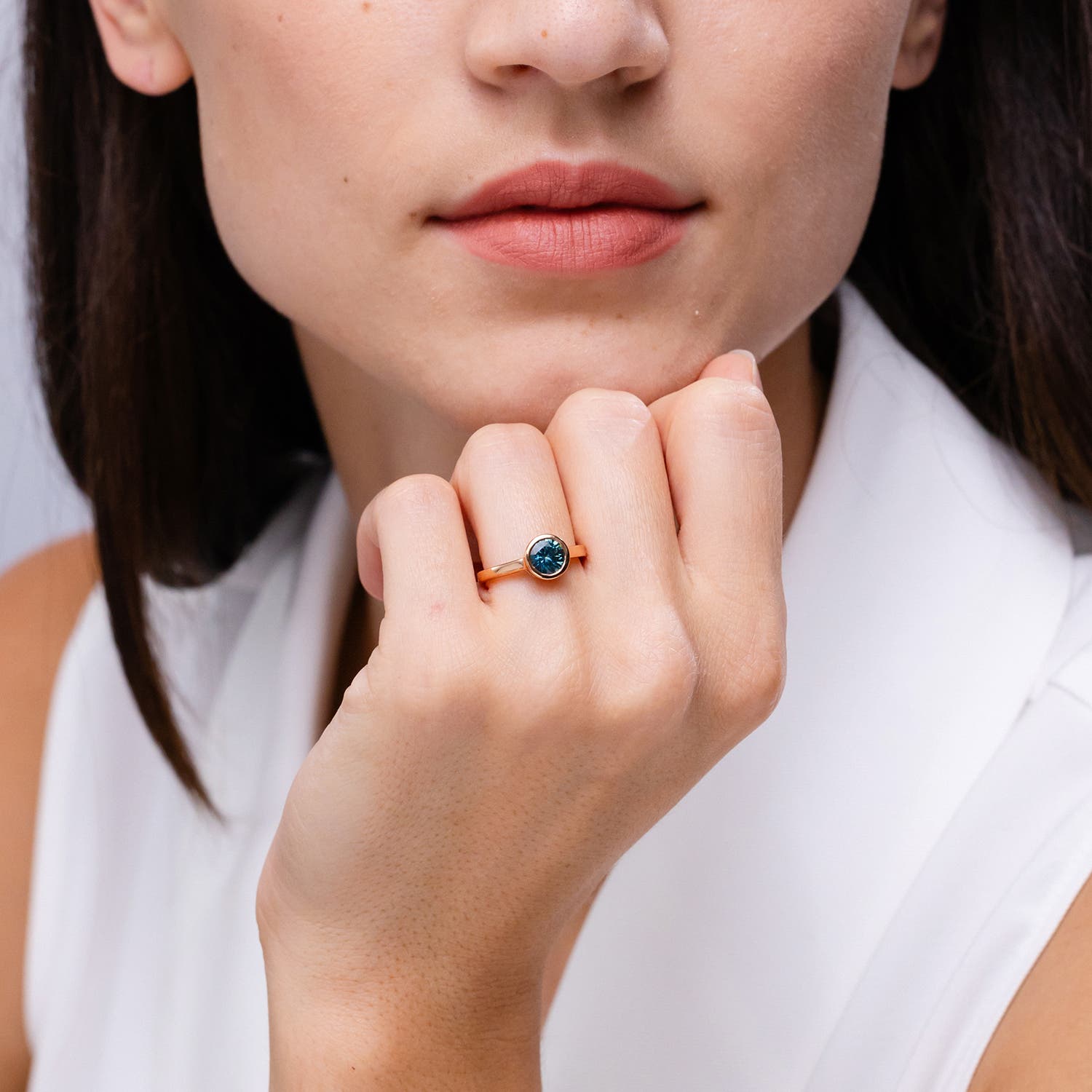 SR1210TS GIA_Certificate - lifestyle 4