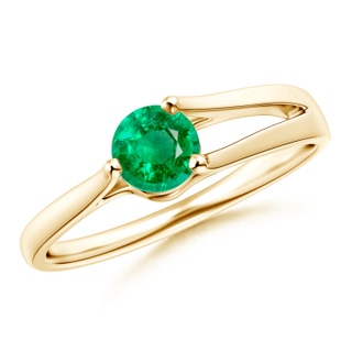 5mm AAA One Sided Split Shank Round Emerald Solitaire Ring in Yellow Gold