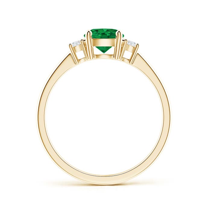 AAA - Emerald / 0.84 CT / 14 KT Yellow Gold