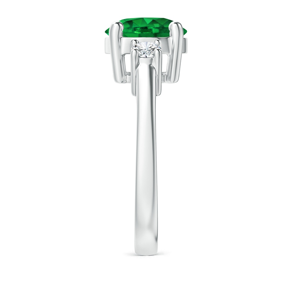 9mm AAAA Prong-Set Round 3 Stone Emerald and Diamond Ring in P950 Platinum side 299