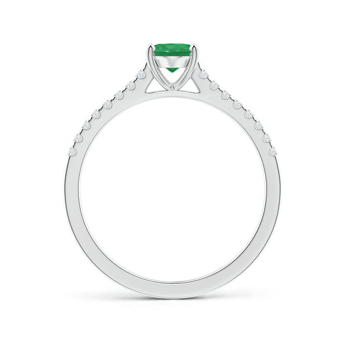 A - Emerald / 0.82 CT / 14 KT White Gold