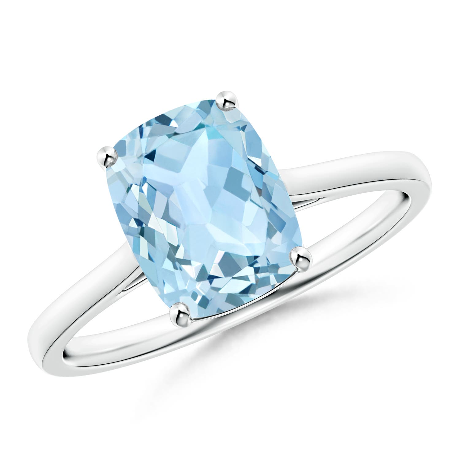 AAA - Aquamarine / 1.85 CT / 14 KT White Gold