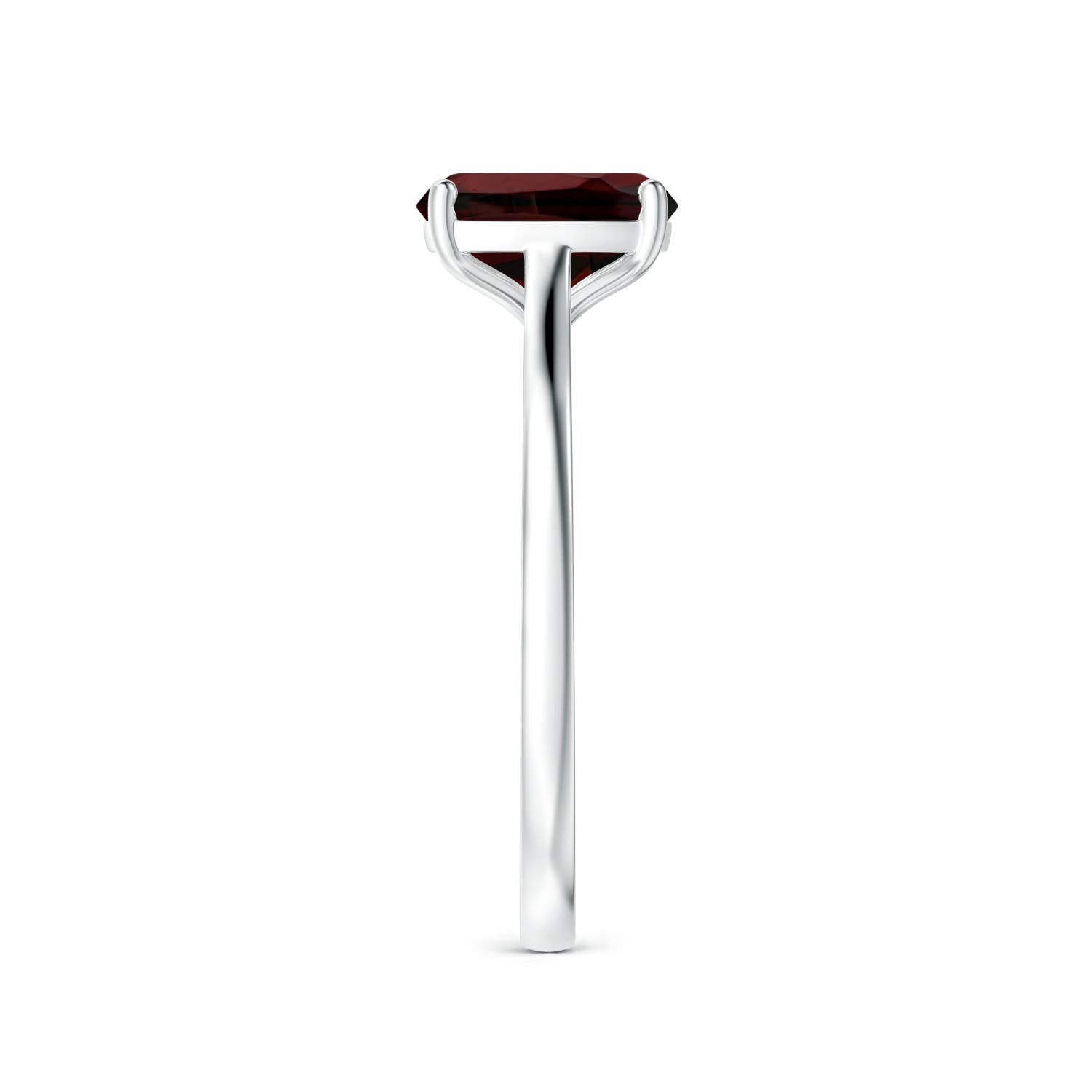 AA - Garnet / 1.6 CT / 14 KT White Gold