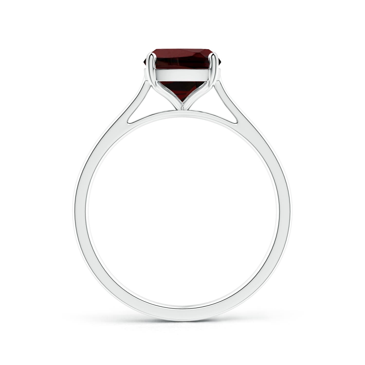 AA - Garnet / 2.9 CT / 14 KT White Gold