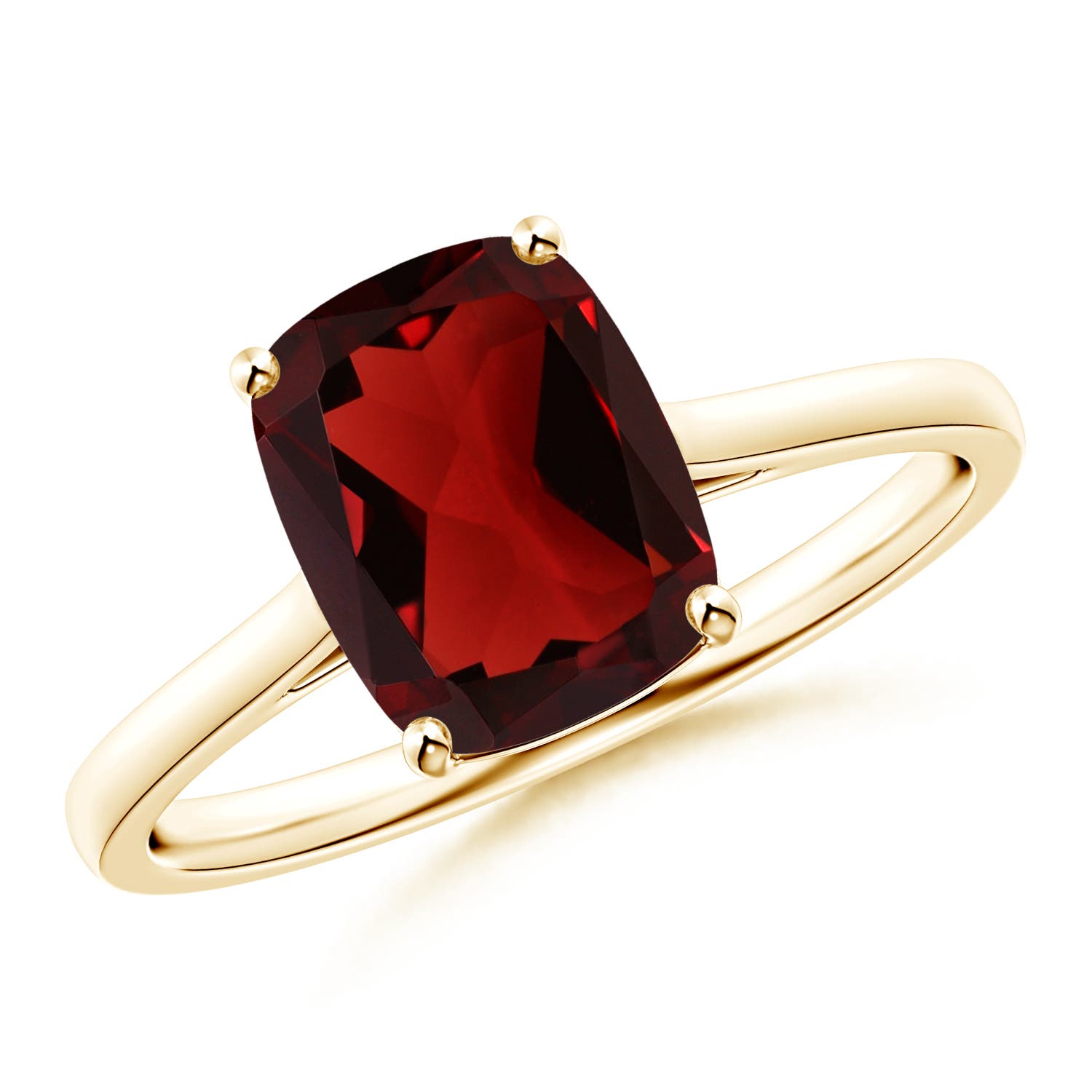 AAA - Garnet / 2.9 CT / 14 KT Yellow Gold