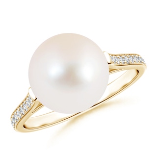 10mm AAA Freshwater Pearl Ring with Pavé Diamonds in Yellow Gold