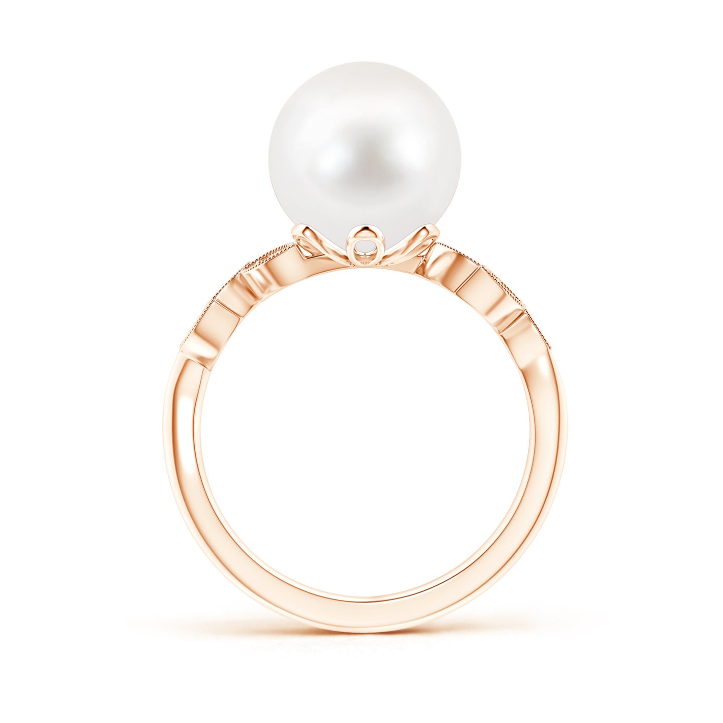 Vintage Style Freshwater Cultured Pearl Ring with Leaf Motifs