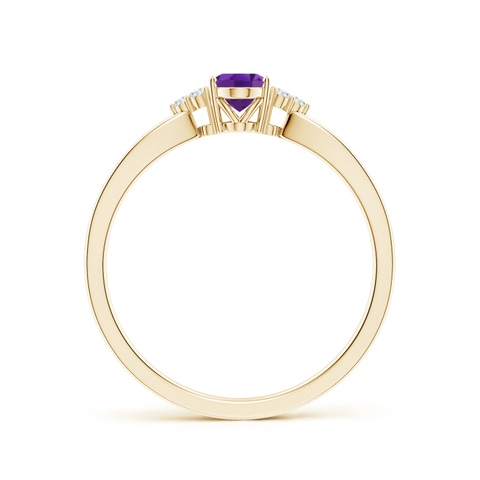 6x4mm AAA Solitaire Oval Amethyst Split Shank Ring with Trio Diamonds in Yellow Gold - side 3