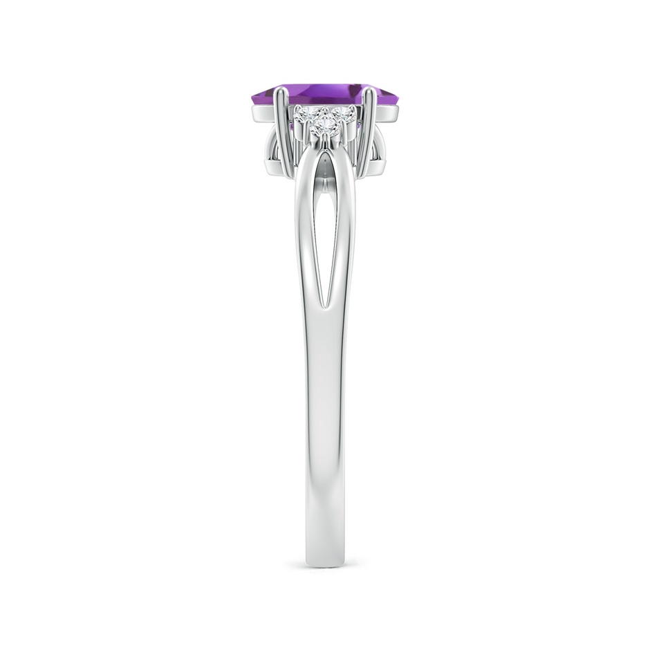 7x5mm A Solitaire Oval Amethyst Split Shank Ring with Trio Diamonds in White Gold side 299