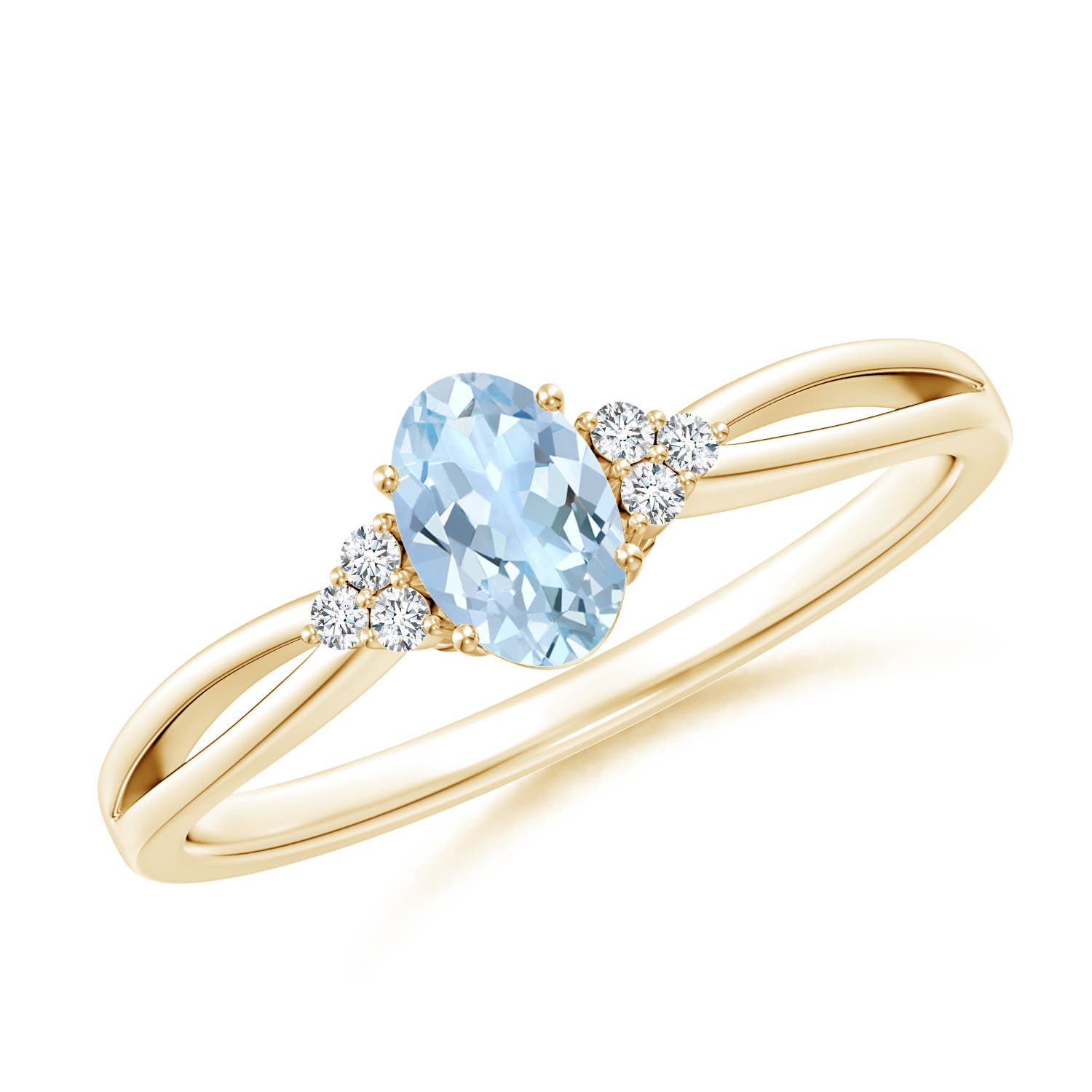 AA - Aquamarine / 0.46 CT / 14 KT Yellow Gold