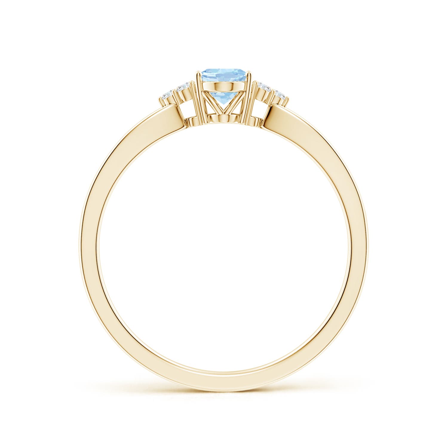 AA - Aquamarine / 0.46 CT / 14 KT Yellow Gold