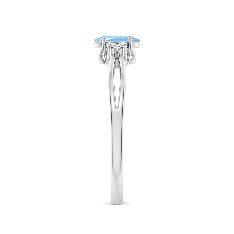 6x4mm AAA Solitaire Oval Aquamarine Split Shank Ring with Trio Diamonds in White Gold side 299