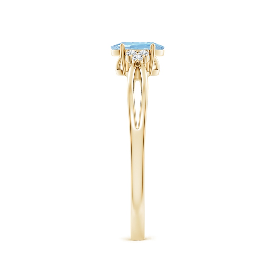 6x4mm AAA Solitaire Oval Aquamarine Split Shank Ring with Trio Diamonds in Yellow Gold side 299