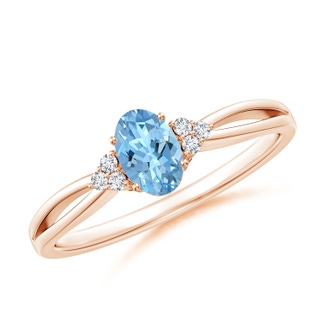6x4mm AAAA Solitaire Oval Aquamarine Split Shank Ring with Trio Diamonds in 9K Rose Gold