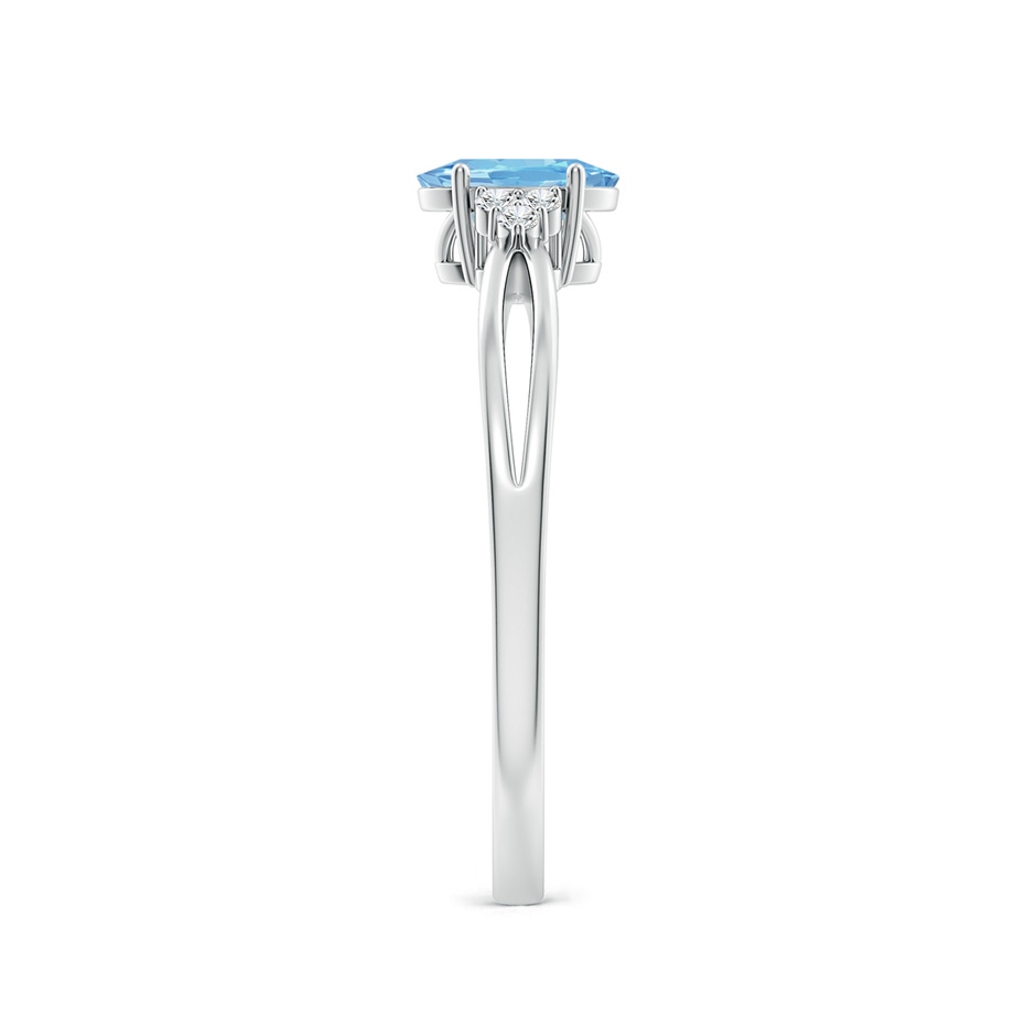 6x4mm AAAA Solitaire Oval Aquamarine Split Shank Ring with Trio Diamonds in White Gold side 299