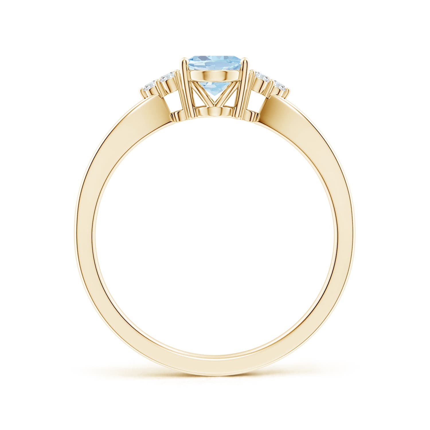 A - Aquamarine / 0.67 CT / 14 KT Yellow Gold