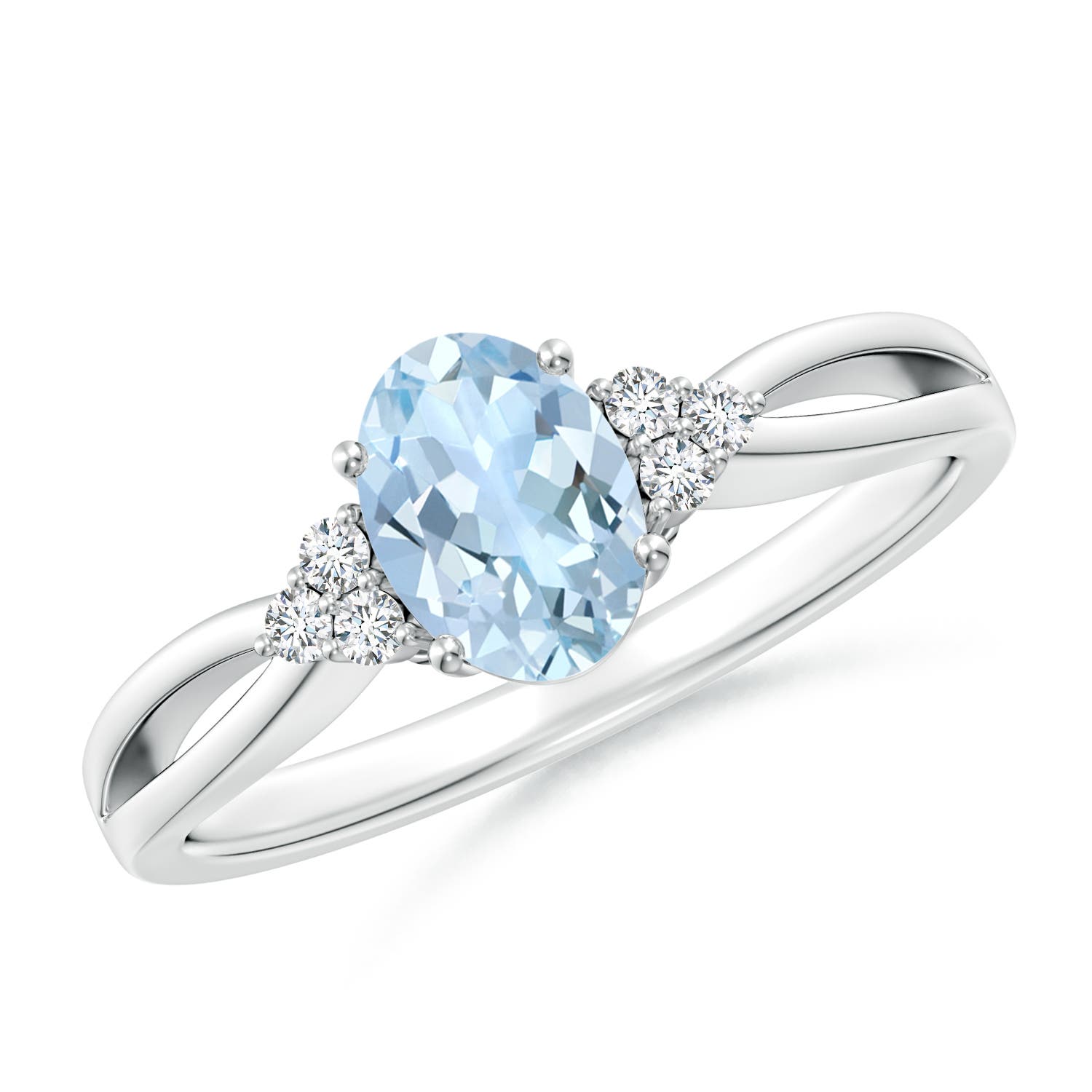 7x5mm AA Solitaire Oval Aquamarine Split Shank Ring with Trio Diamonds in P950 Platinum