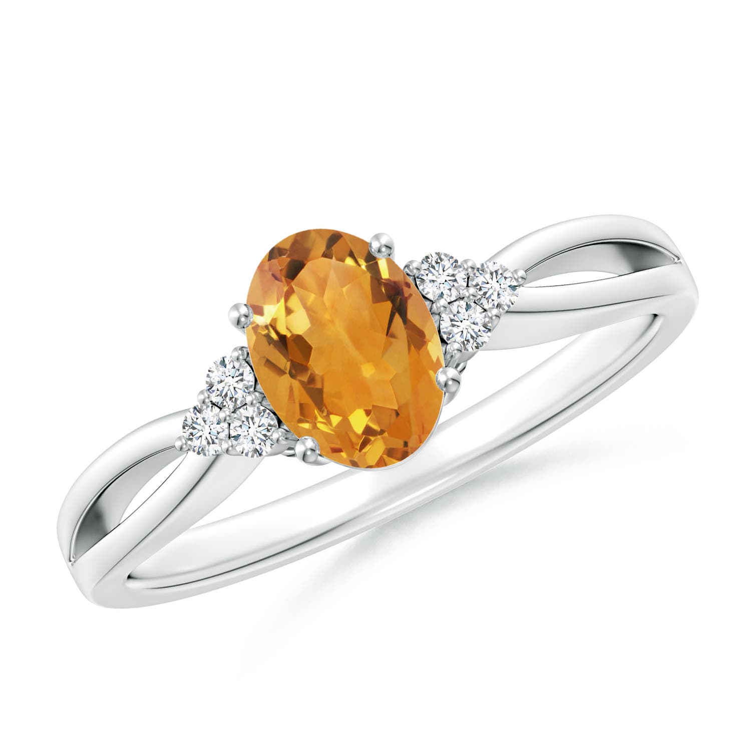 AA - Citrine / 0.82 CT / 14 KT White Gold