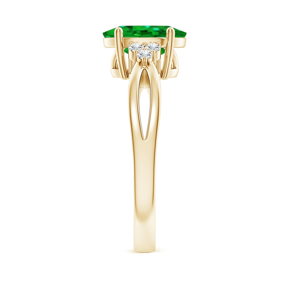 10x8mm AAAA Solitaire Oval Emerald Split Shank Ring with Trio Diamonds in Yellow Gold side 299