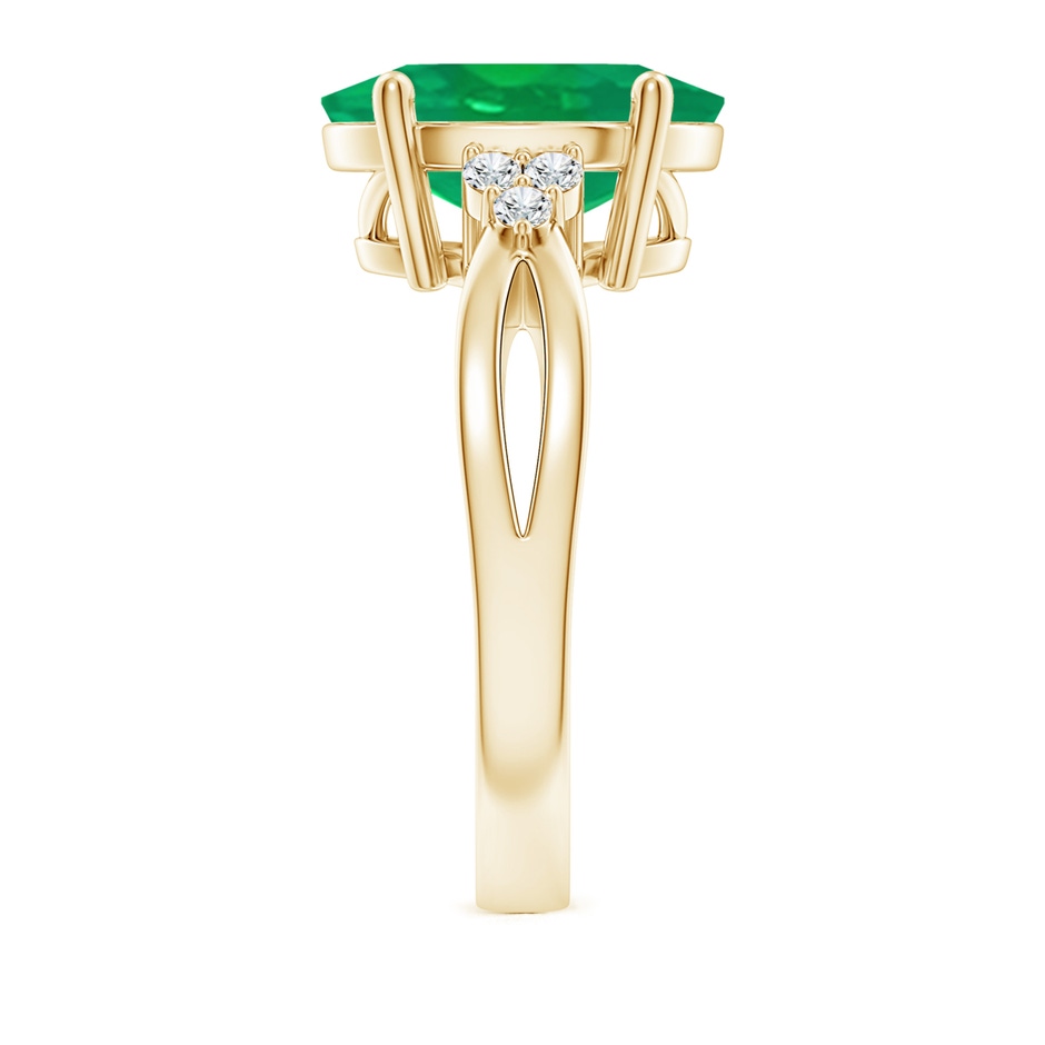 12x10mm AA Solitaire Oval Emerald Split Shank Ring with Trio Diamonds in Yellow Gold side 299