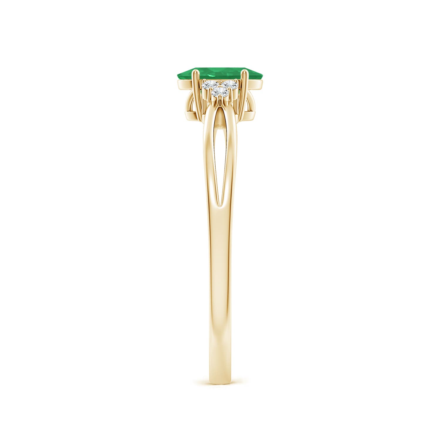 A - Emerald / 0.46 CT / 14 KT Yellow Gold