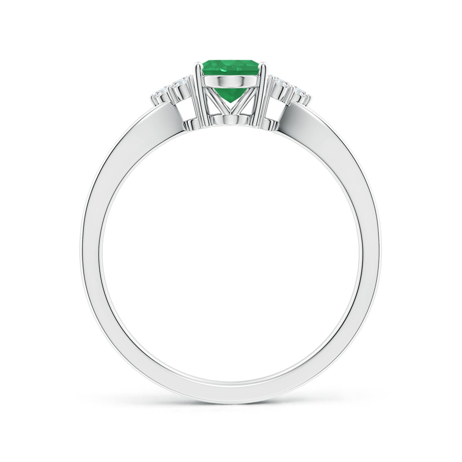 A - Emerald / 0.73 CT / 14 KT White Gold