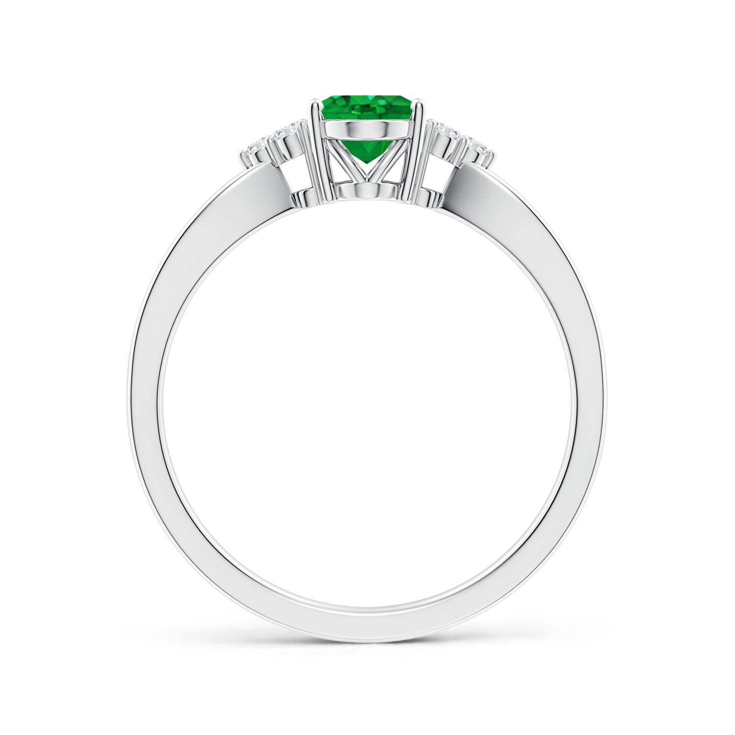 AAA - Emerald / 0.73 CT / 14 KT White Gold