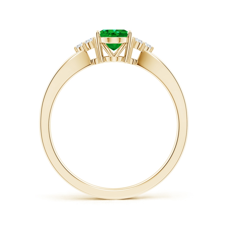 7x5mm AAAA Solitaire Oval Emerald Split Shank Ring with Trio Diamonds in Yellow Gold side 199