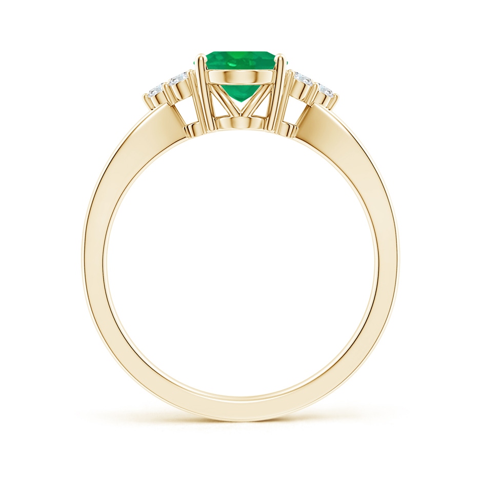 8x6mm AA Solitaire Oval Emerald Split Shank Ring with Trio Diamonds in Yellow Gold side 199