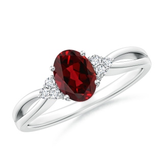 7x5mm AAAA Solitaire Oval Garnet Split Shank Ring with Trio Diamonds in P950 Platinum