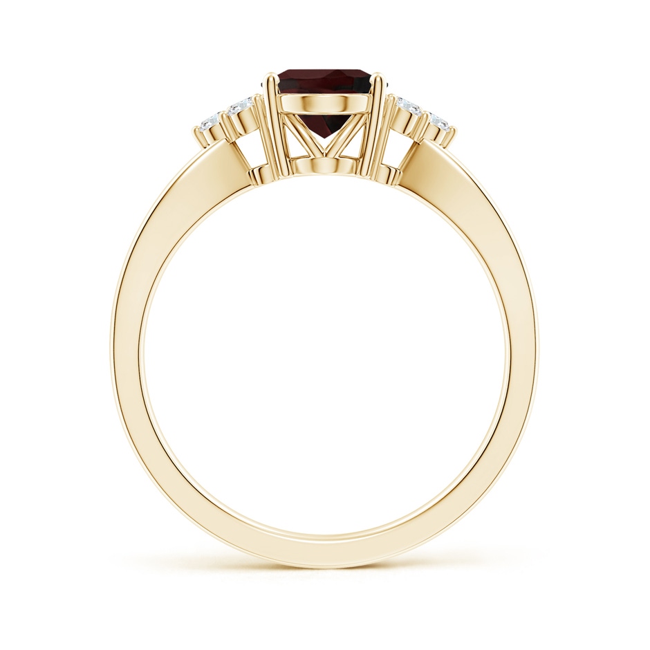 8x6mm A Solitaire Oval Garnet Split Shank Ring with Trio Diamonds in Yellow Gold side 199