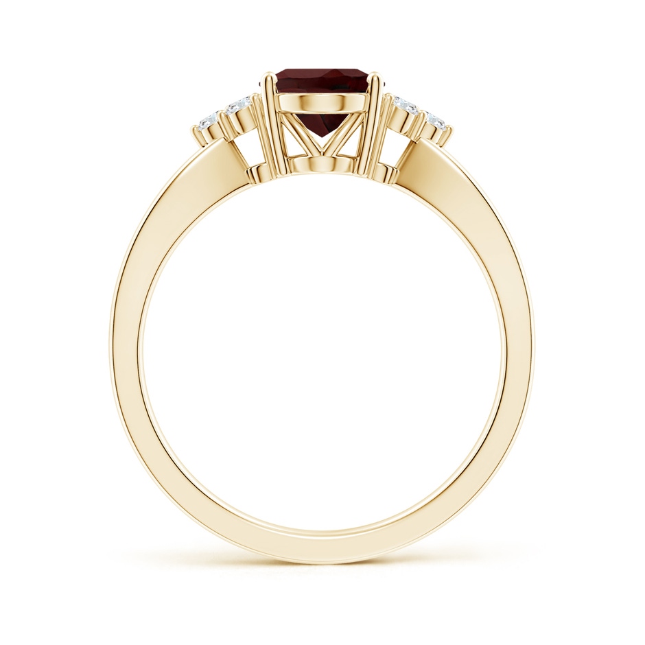 8x6mm AA Solitaire Oval Garnet Split Shank Ring with Trio Diamonds in Yellow Gold side 199