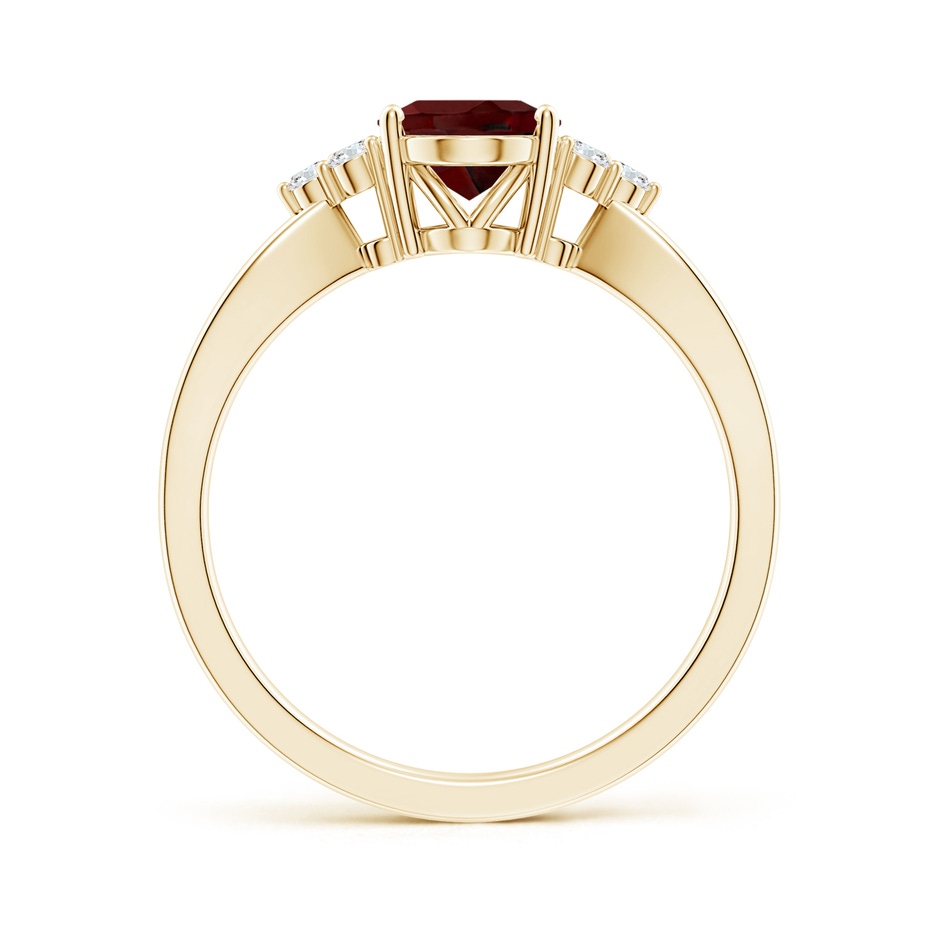 8x6mm AAA Solitaire Oval Garnet Split Shank Ring with Trio Diamonds in Yellow Gold side 199