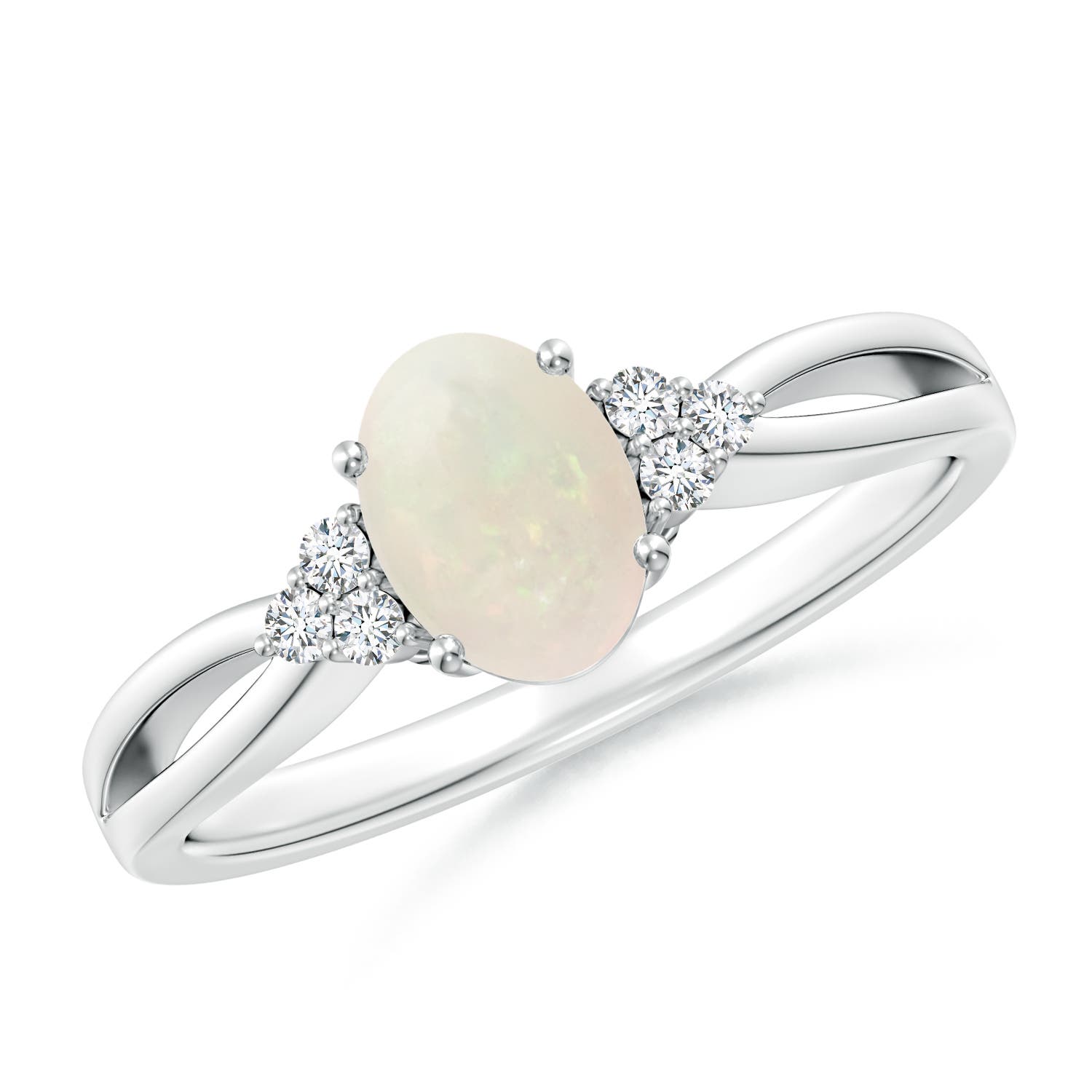 A - Opal / 0.52 CT / 14 KT White Gold