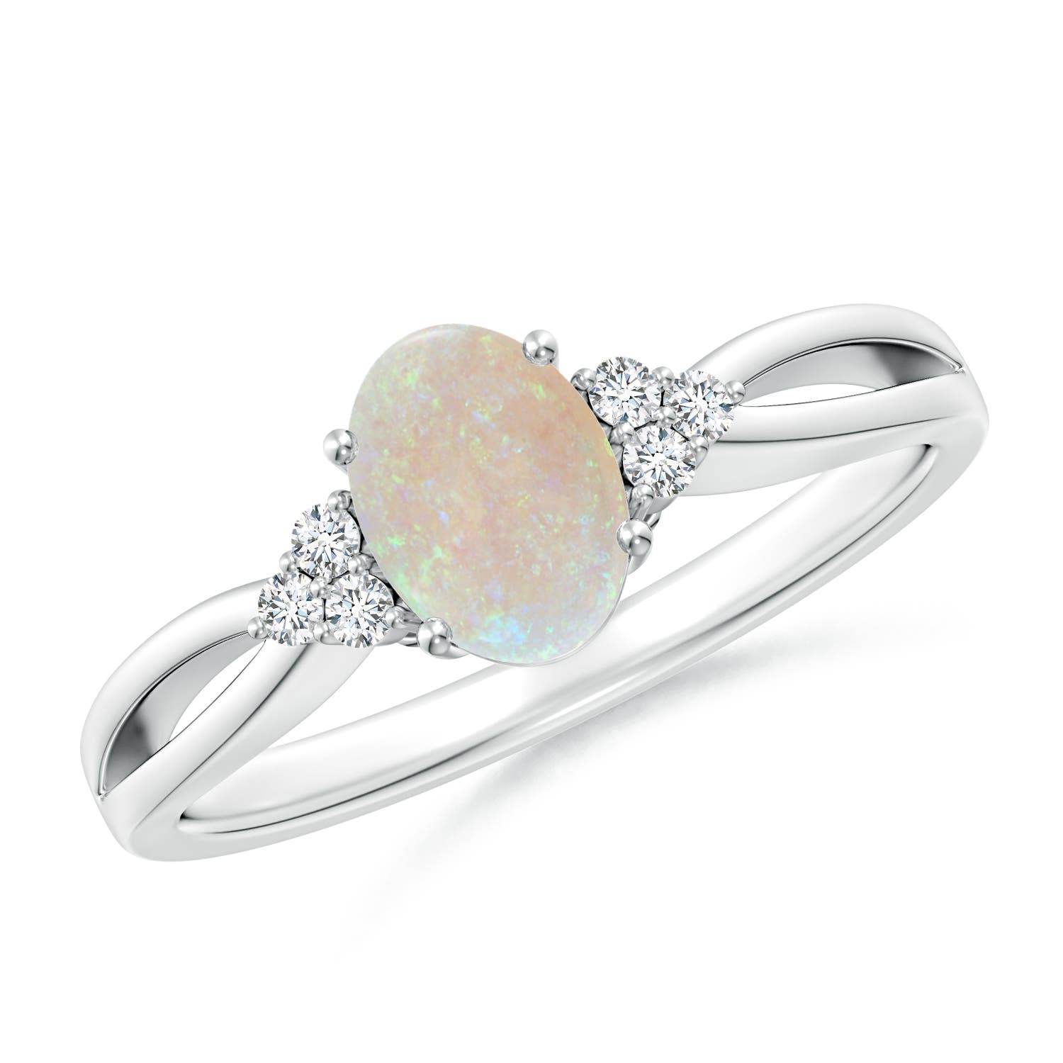 AA - Opal / 0.52 CT / 14 KT White Gold