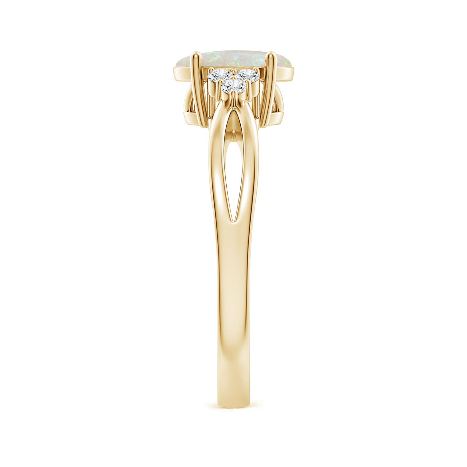 AA - Opal / 0.88 CT / 14 KT Yellow Gold