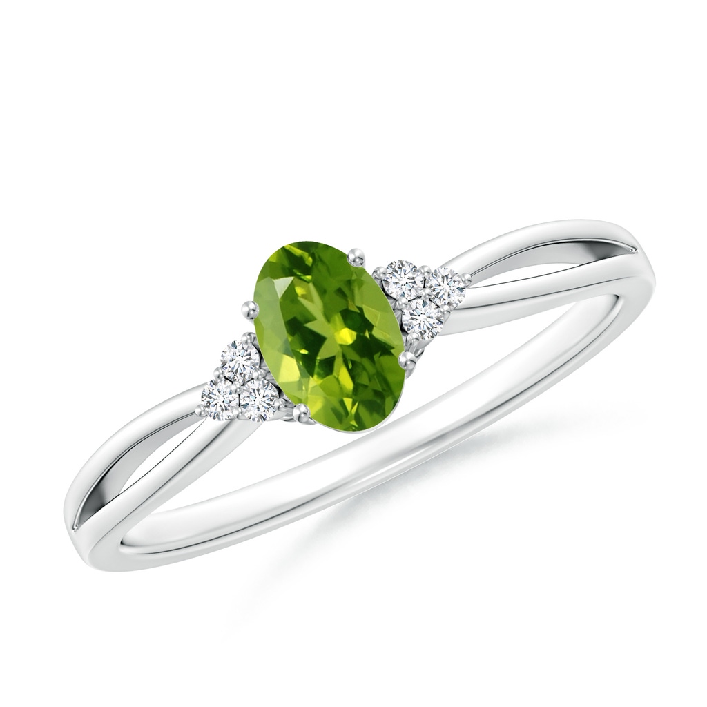 6x4mm AAAA Solitaire Oval Peridot Split Shank Ring with Trio Diamonds in P950 Platinum