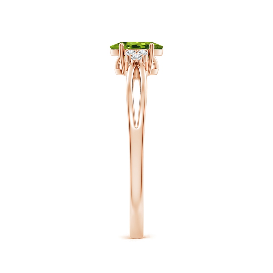 6x4mm AAAA Solitaire Oval Peridot Split Shank Ring with Trio Diamonds in Rose Gold side-2