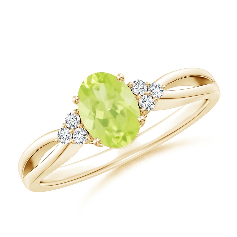 7x5mm A Solitaire Oval Peridot Split Shank Ring with Trio Diamonds in Yellow Gold 