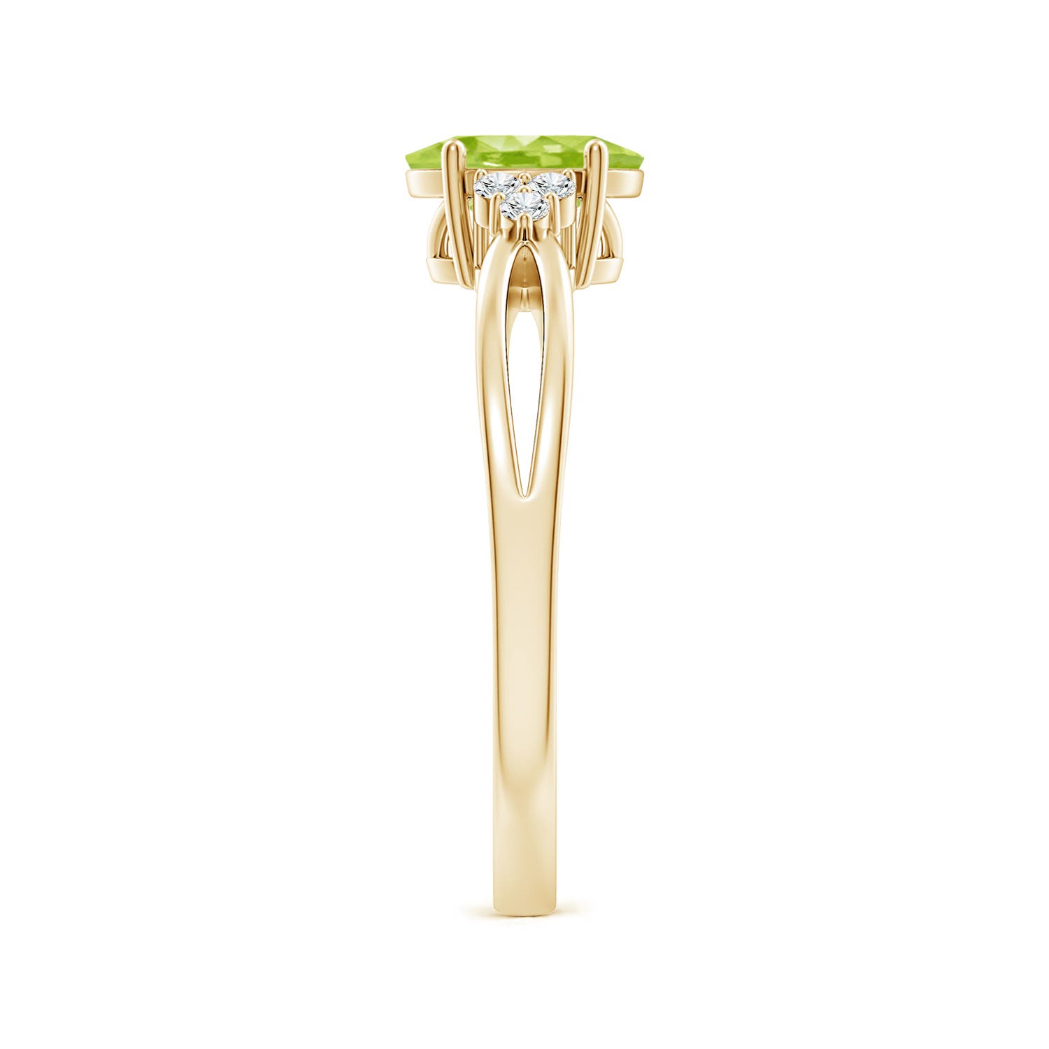 AA - Peridot / 0.92 CT / 14 KT Yellow Gold