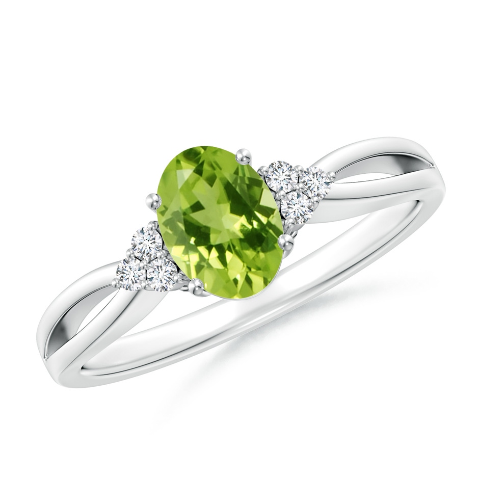 7x5mm AAA Solitaire Oval Peridot Split Shank Ring with Trio Diamonds in White Gold 