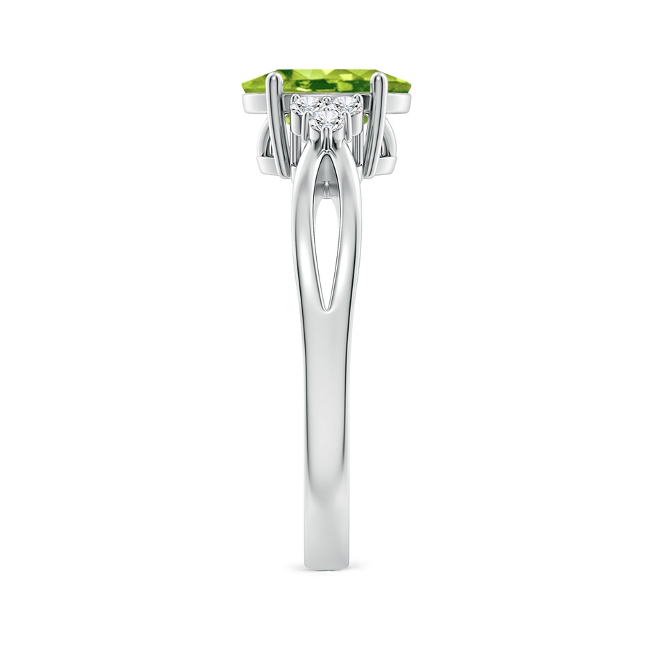 8x6mm AAA Solitaire Oval Peridot Split Shank Ring with Trio Diamonds in White Gold side-2