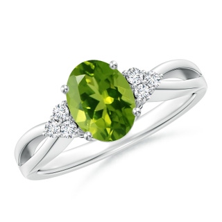 8x6mm AAAA Solitaire Oval Peridot Split Shank Ring with Trio Diamonds in P950 Platinum