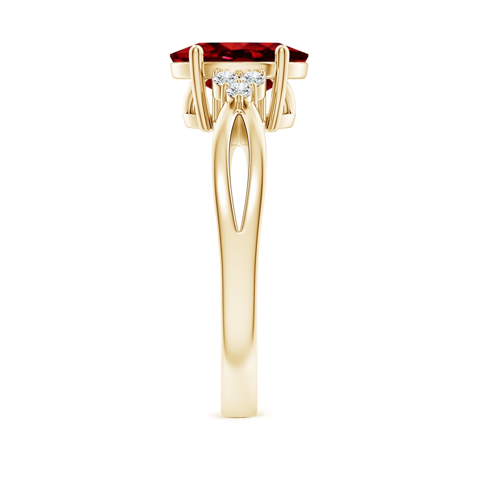 10x8mm AAAA Solitaire Oval Ruby Split Shank Ring with Trio Diamonds in Yellow Gold side 299