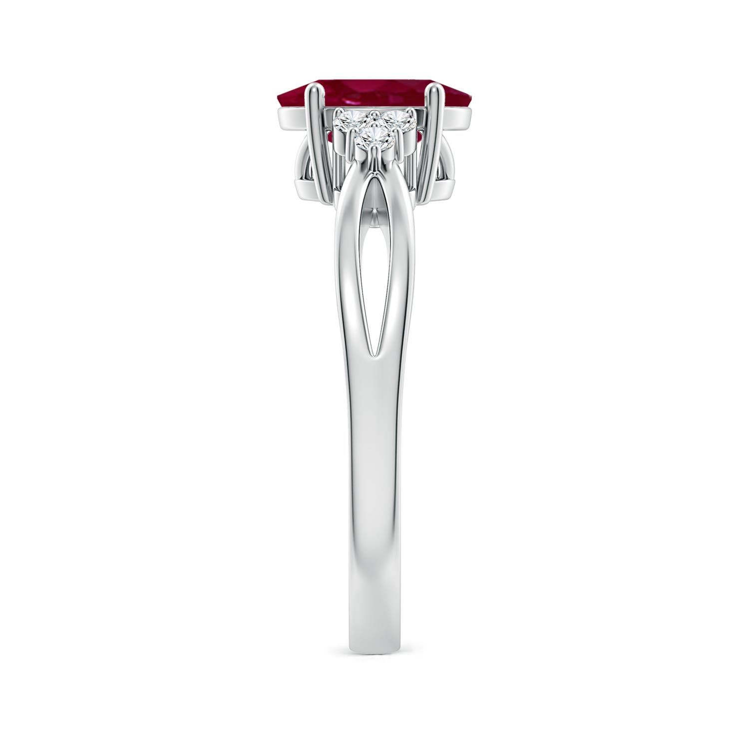 A - Ruby / 1.33 CT / 14 KT White Gold